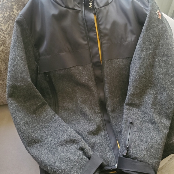 Moncler Jacket - Picture 3 of 12